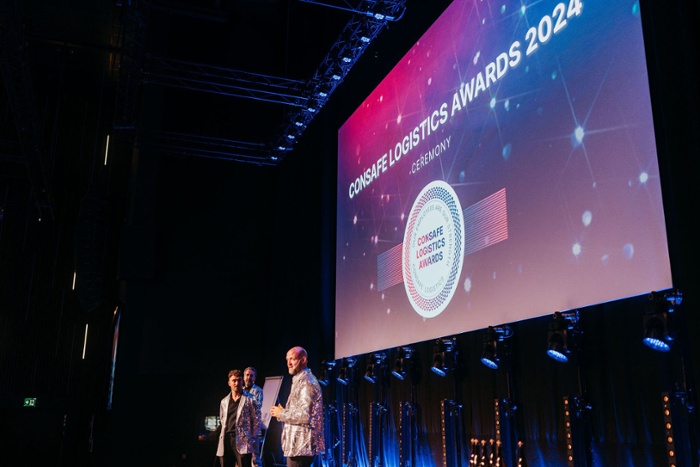 consafe logistics awards at Malmö live, ceöebrating employees