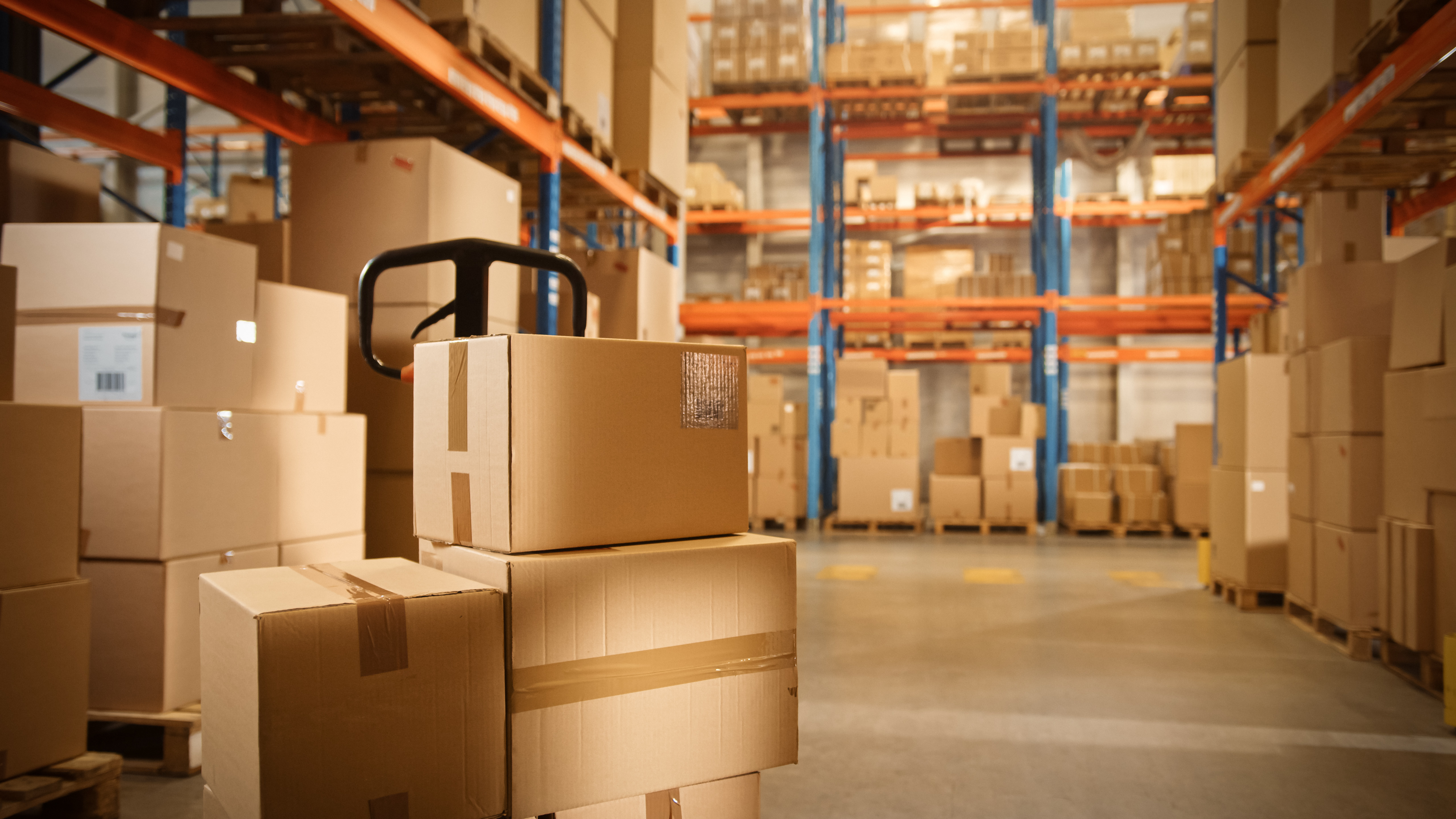 Warehouse slotting optimization with stacked boxes in storage racks